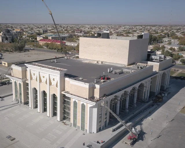 Драматический театр